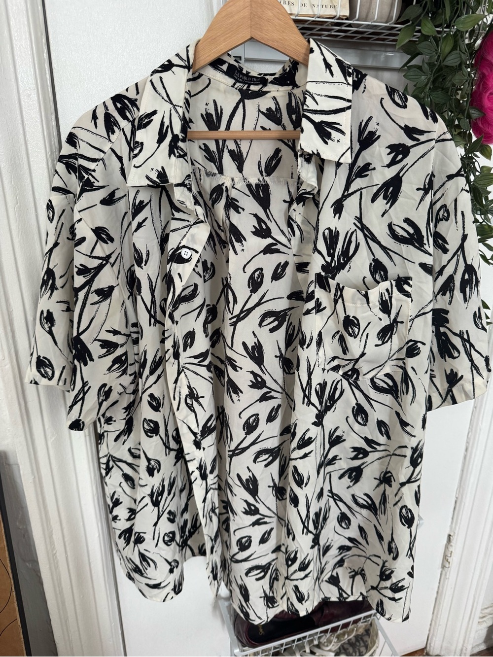 Casual Button-Down Shirt in Cream with Black Floral Print
